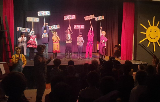 Monatsabschlussfeier