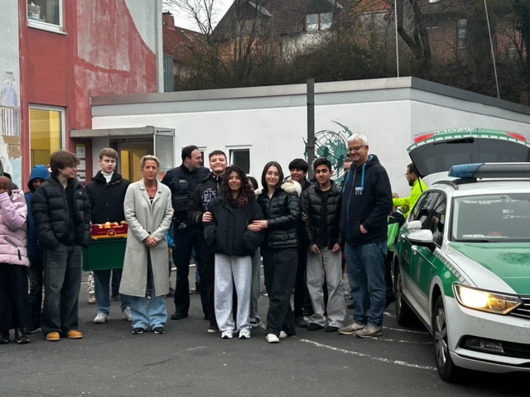 Neues aus der Löwenklasse und der Tafel e.V.